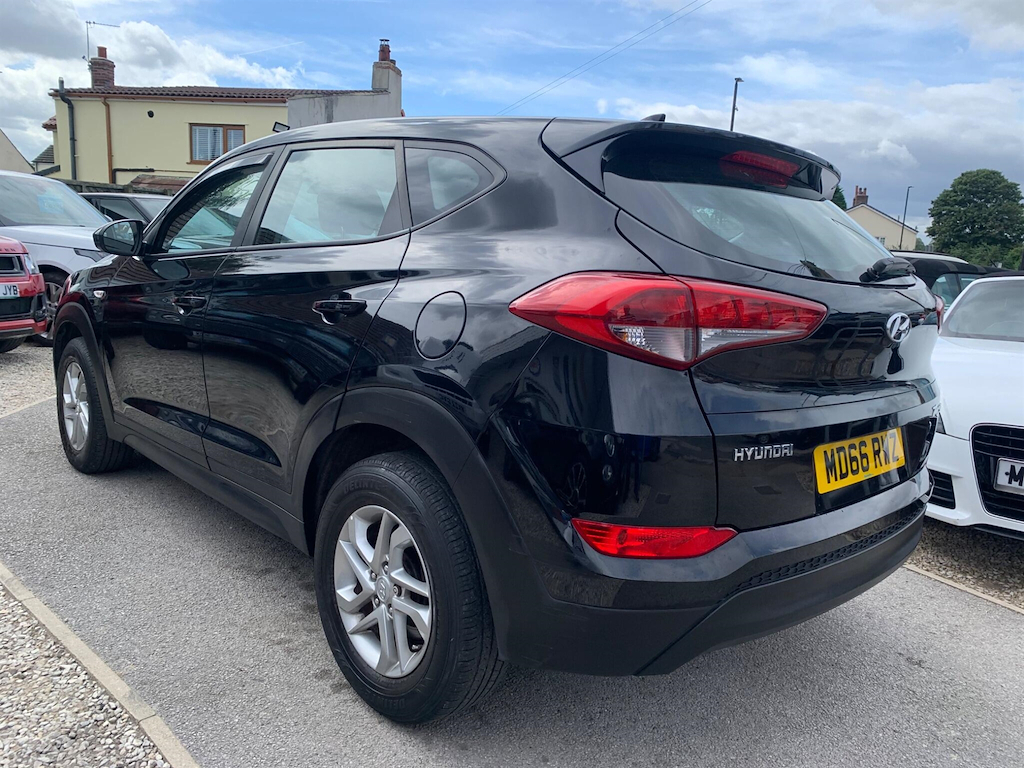 Hyundai Tucson 1.7 Crdi Blue Drive S Euro 6 Ss  #4