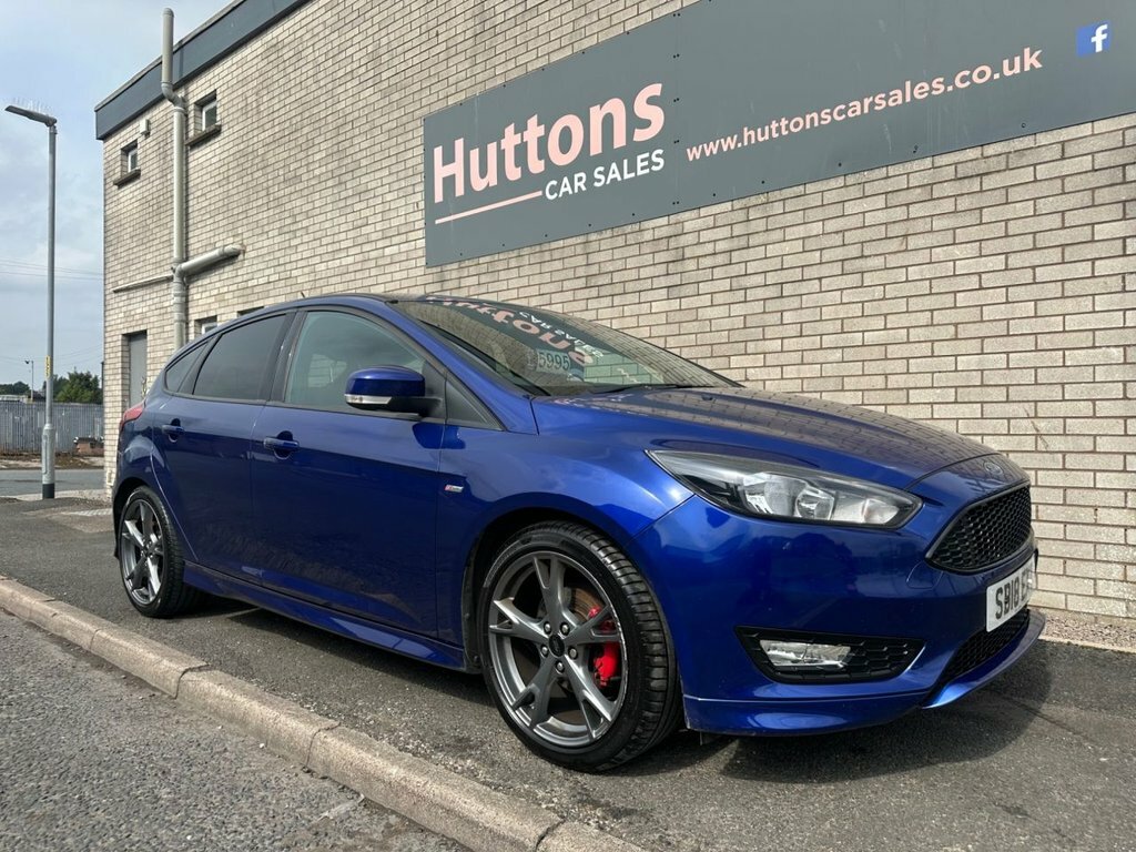 Ford Focus 1L St-line X Blue
