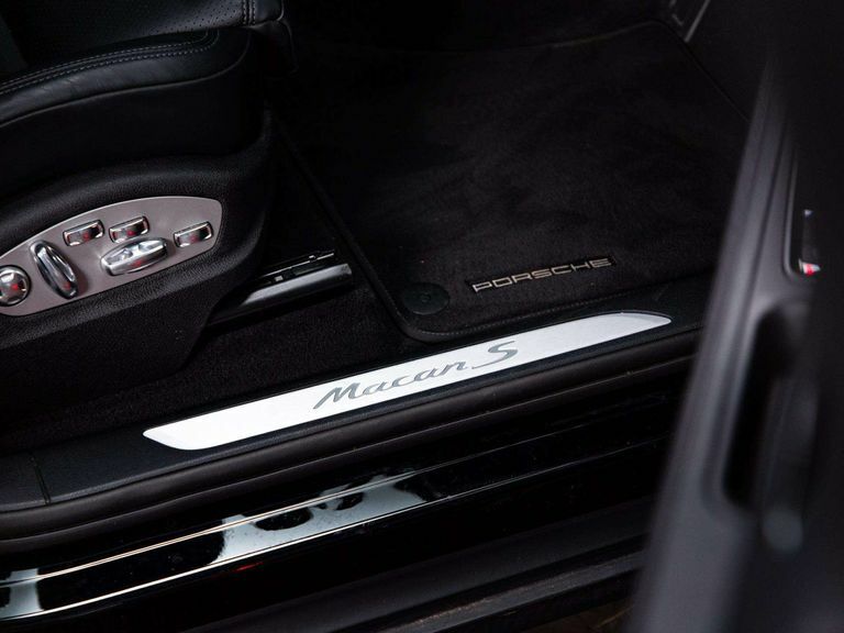 Porsche Macan S Pdk Black #32