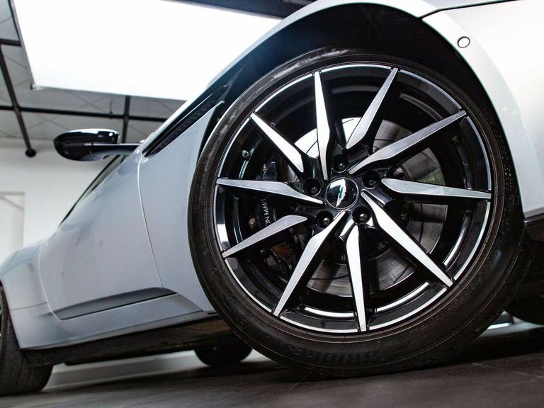 Aston Martin DB11 4.0 V8 Euro 6 Ss Silver #4