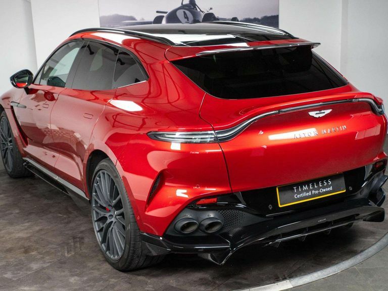 Aston Martin DBX Estate Black #29
