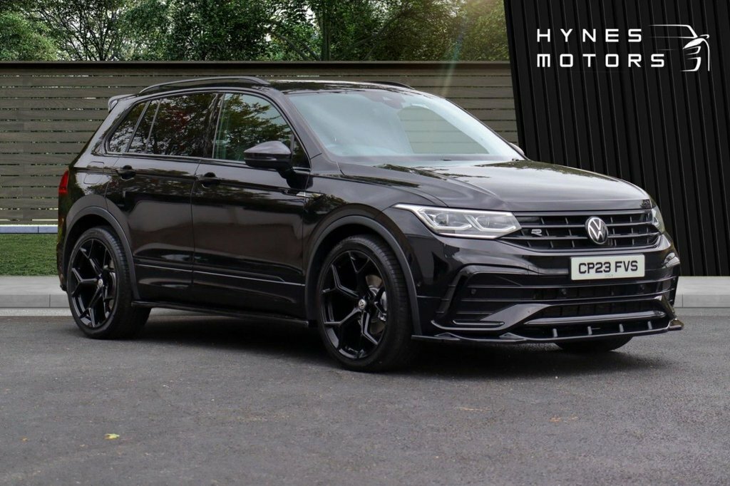 Volkswagen Tiguan 2L R-line Black