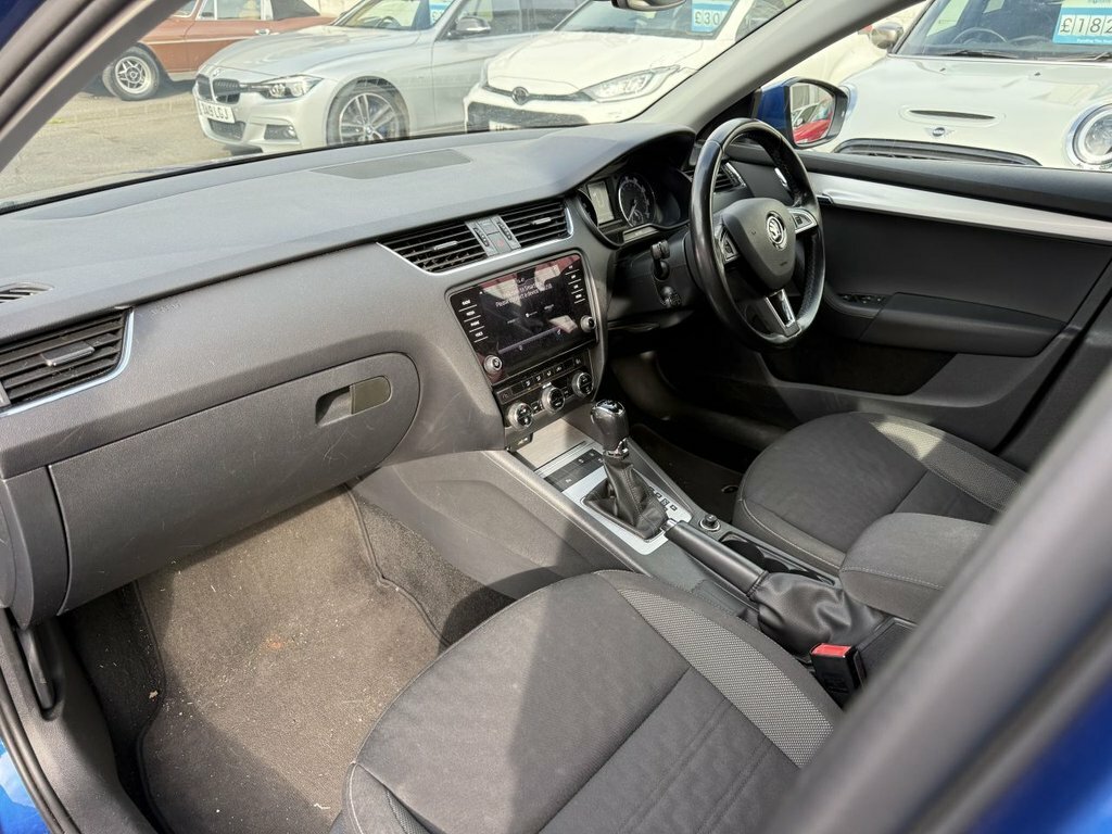 Skoda Octavia 1L Se Technology Blue #6