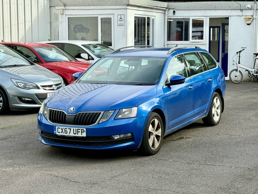 Skoda Octavia 1L Se Technology Blue #2