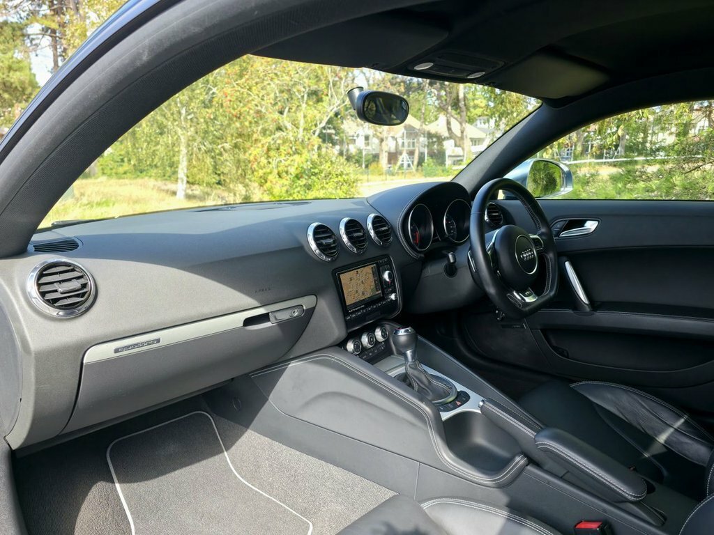 Audi TTS 2.0 Tfsi Black Edition Black #10