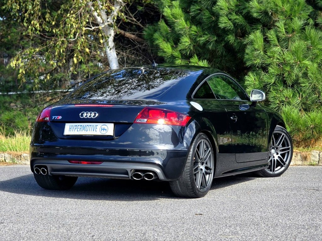 Audi TTS 2L Black Edition Black #6