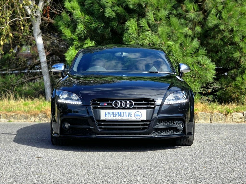 Audi TTS 2L Black Edition Black #2