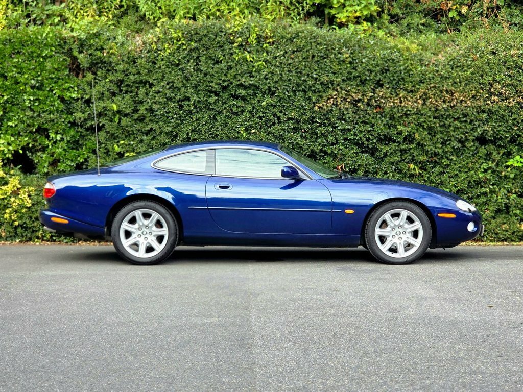 Jaguar XK8 Coupe Blue #4