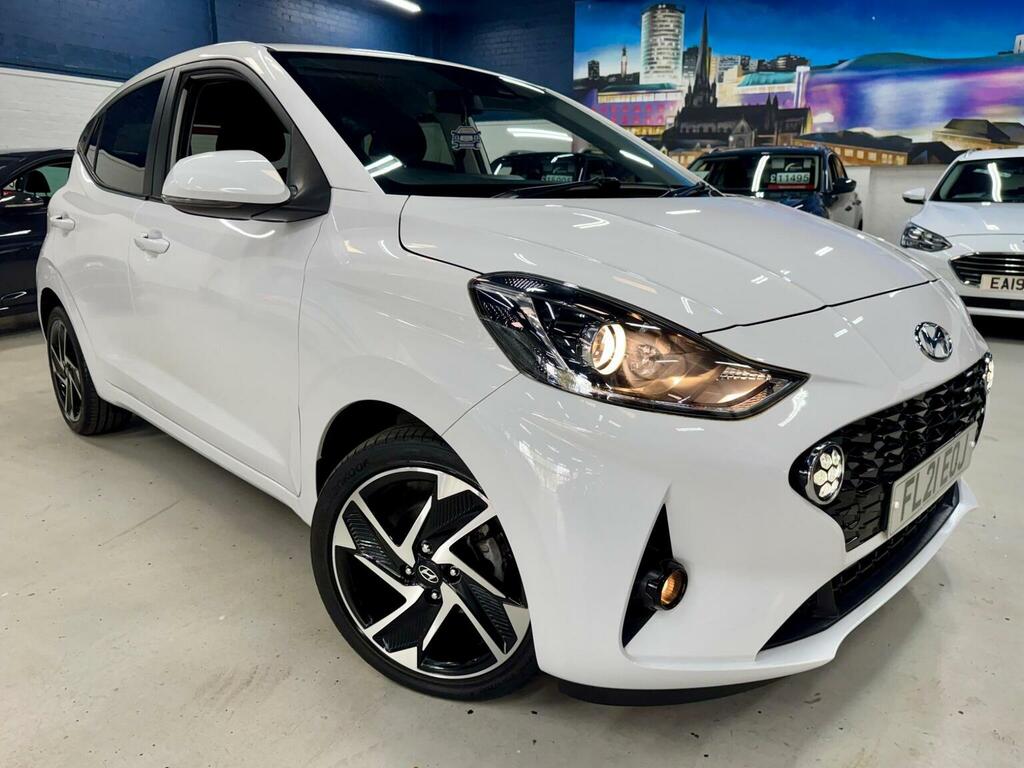 Hyundai I10 Hatchback 1.0 Premium Euro 6 Ss 202121 White