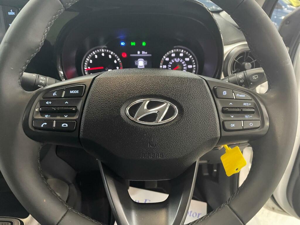 Hyundai I10 Hatchback Silver #12