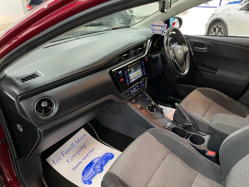 Toyota Auris 1.8 Icon Tech Hev Grey #15
