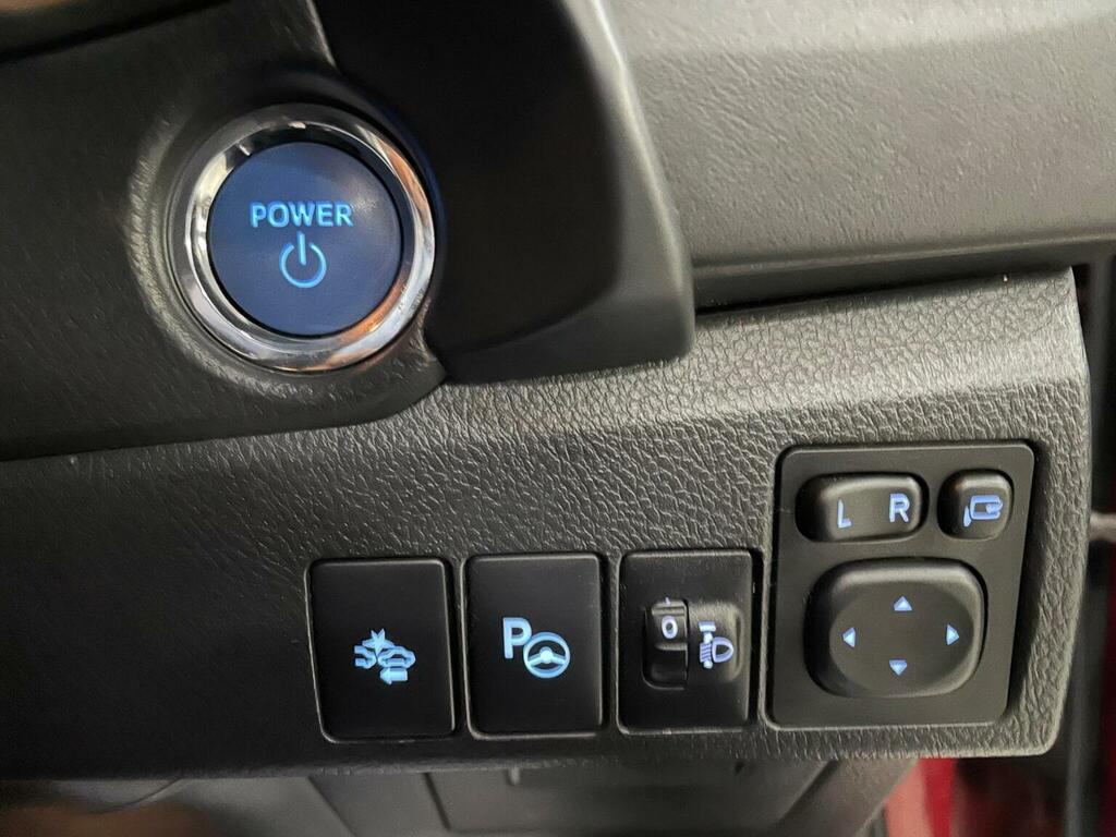 Toyota Auris 1.8 Icon Tech Hev Grey #29