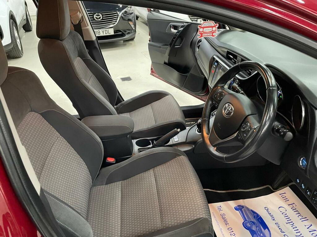 Toyota Auris 1.8 Icon Tech Hev Grey #13