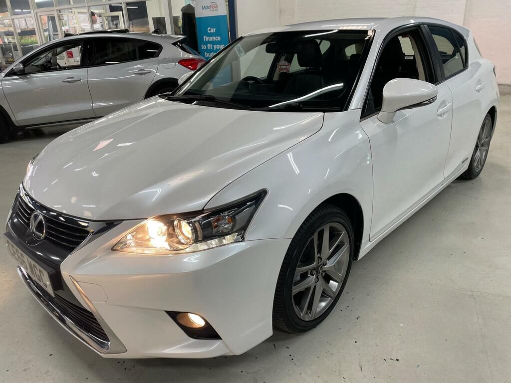 Lexus CT Hatchback 1.8 200H Executive Edition Cvt Euro 6 S White #3