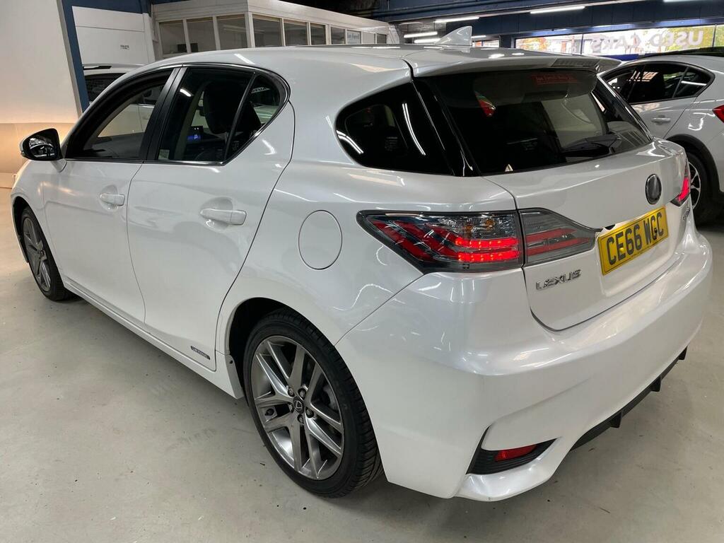 Lexus CT Hatchback 1.8 200H Executive Edition Cvt Euro 6 S White #6
