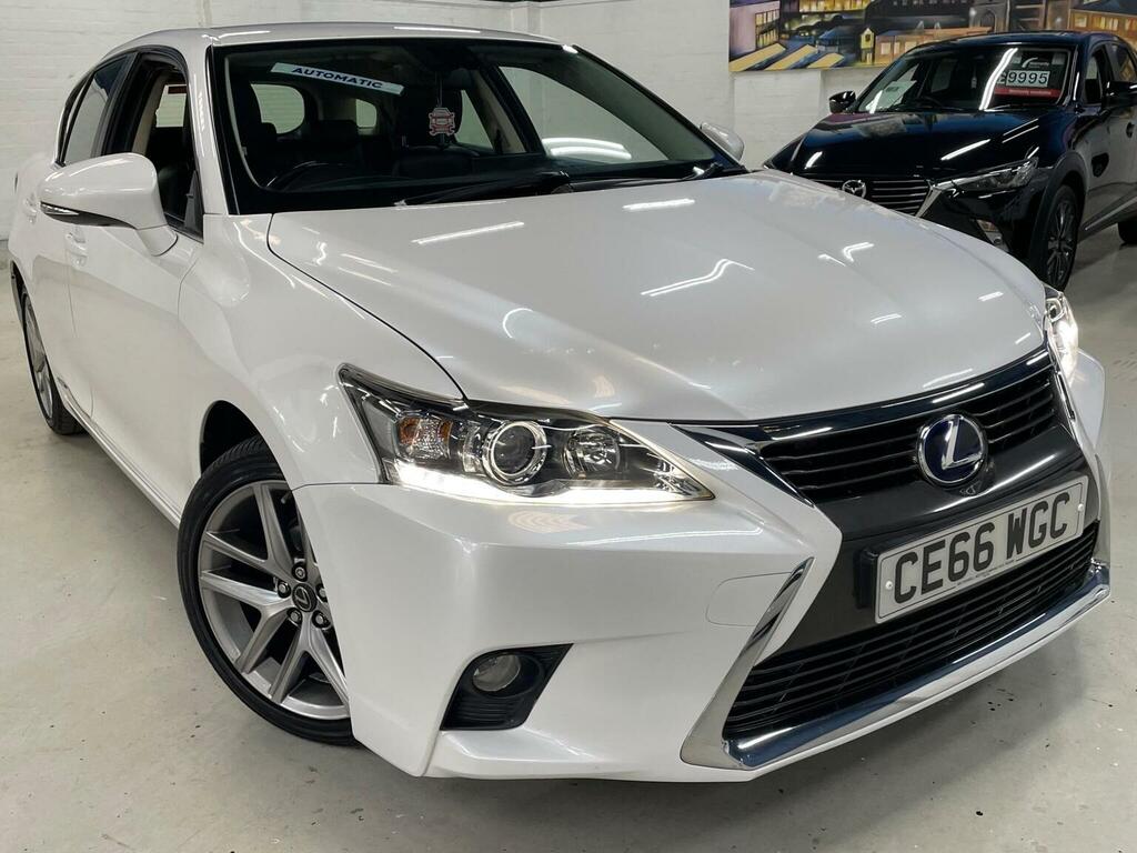 Lexus CT Hatchback 1.8 200H Executive Edition Cvt Euro 6 S White