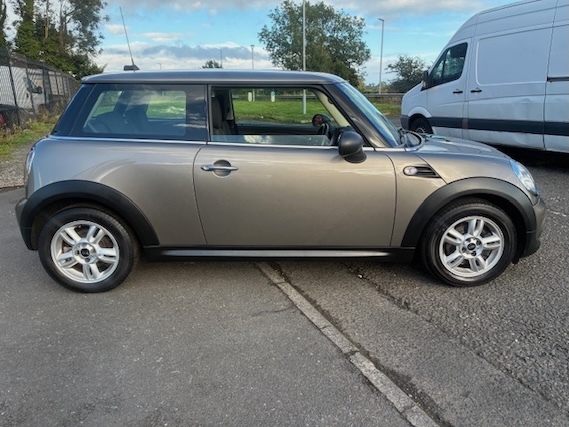 Mini Hatch 1.6 Cooper D Hatchback Euro 5 S Red #5