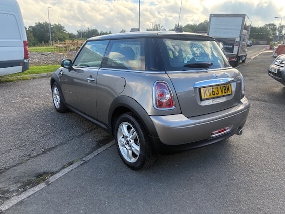 Mini Hatch 1.6 Cooper D Hatchback Euro 5 S Red #3