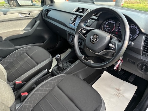 Skoda Fabia Fabia Monte Carlo Tsi Blue #11