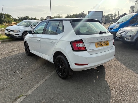 Skoda Fabia 1.0 Mpi Se White #3
