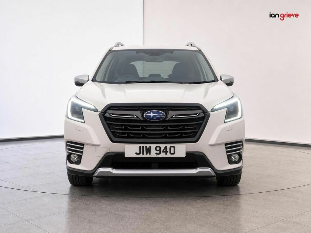 Subaru Forester 2.0I E-boxer Xe Premium Lineartronic White #2