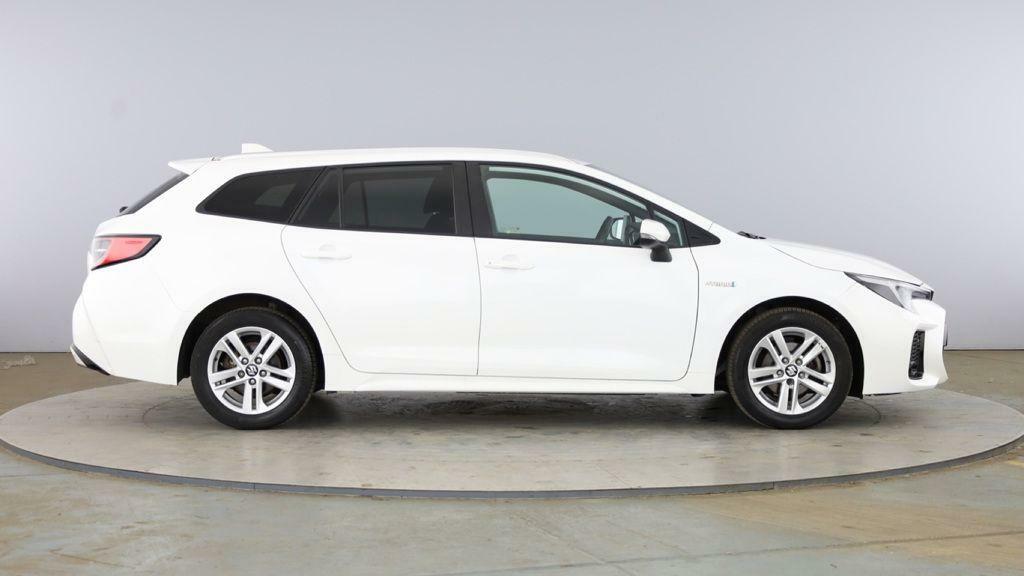 Suzuki Swace 1.8 Hybrid Ultra Cvt White #5
