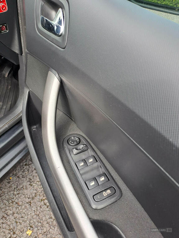 Peugeot 308 308 Sportium E-hdi Silver #8
