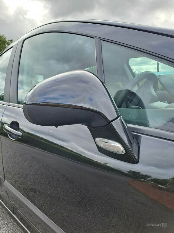 Peugeot 308 308 Sportium E-hdi Silver #9