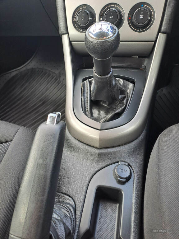 Peugeot 308 308 Sportium E-hdi Silver #18