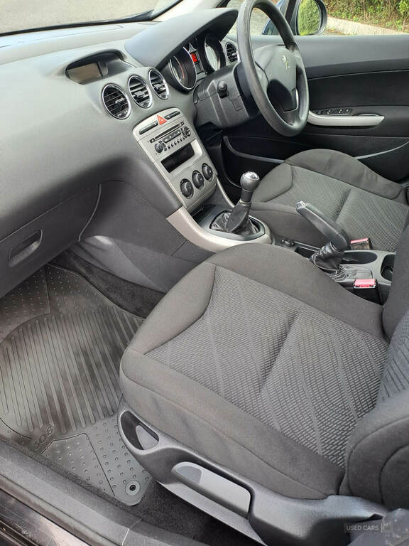 Peugeot 308 308 Sportium E-hdi Silver #13
