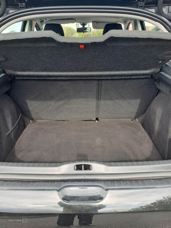 Peugeot 308 308 Sportium E-hdi Silver #19