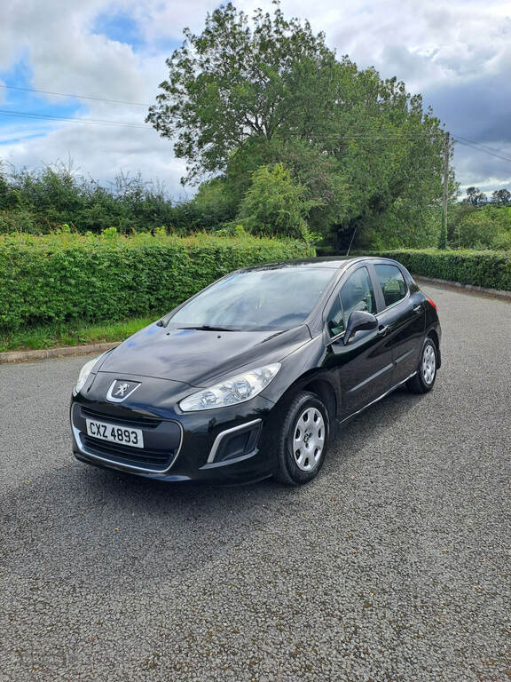 Peugeot 308 1.6 Hdi 92 Access Black #2