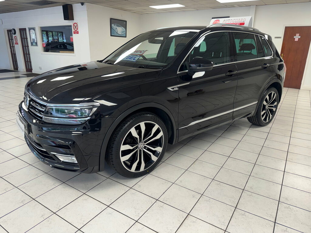Volkswagen Tiguan 2.0 Tdi R-line Suv Dsg 4Motion Euro 6 Black #3