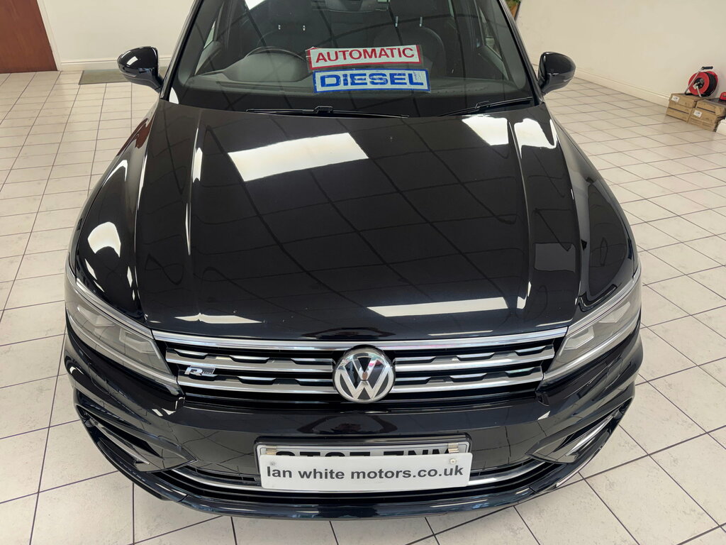 Volkswagen Tiguan 2.0 Tdi R-line Suv Dsg 4Motion Euro 6 Black #2