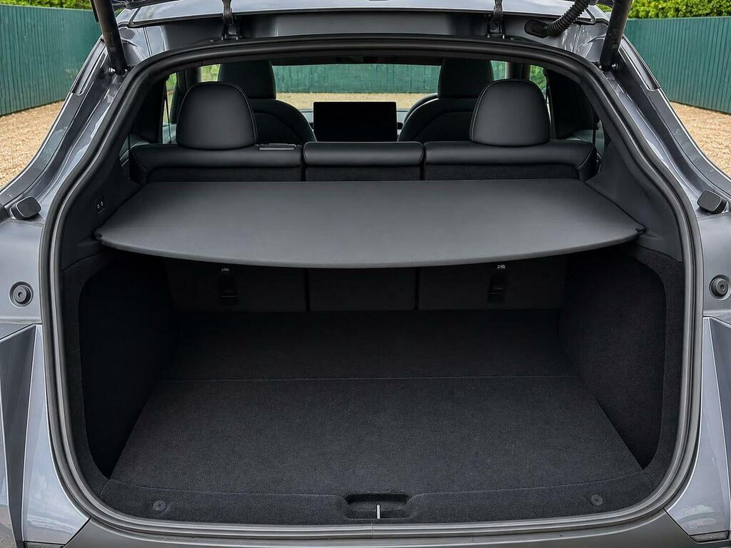 Tesla Model Y Suv 84.7Kwh Dual Motor Long Range 4Wde Grey #6