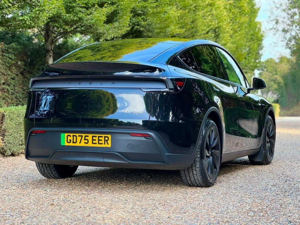 Tesla Model Y Suv 84.7Kwh Dual Motor Long Range 4Wde Black #4