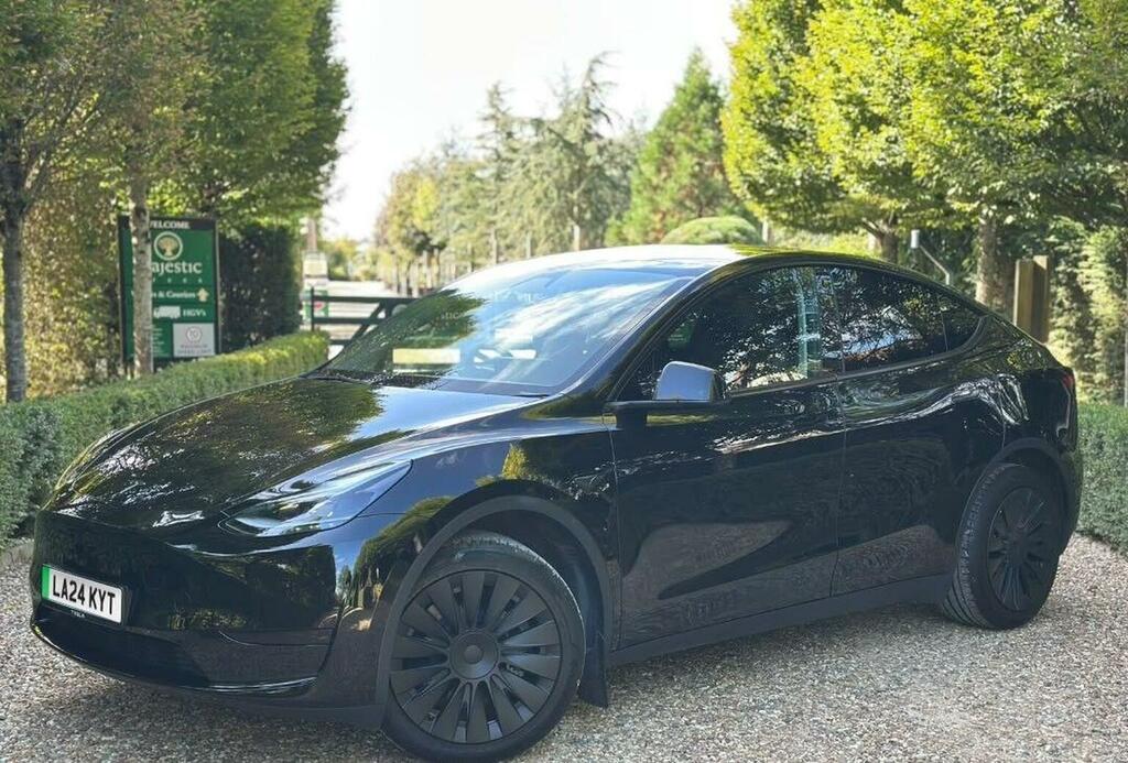 Tesla Model Y Suv Rwd 202424 Black