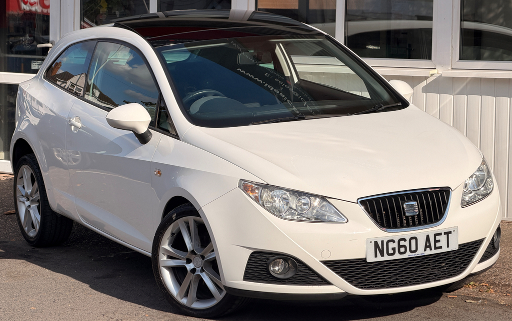 Seat Ibiza 1.4 16V Sport Coupe Euro 5 85 P White #2
