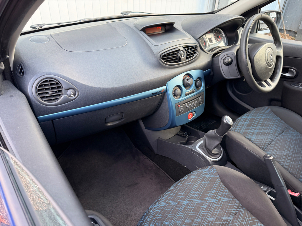 Renault Clio Clio Campus 8V White #11
