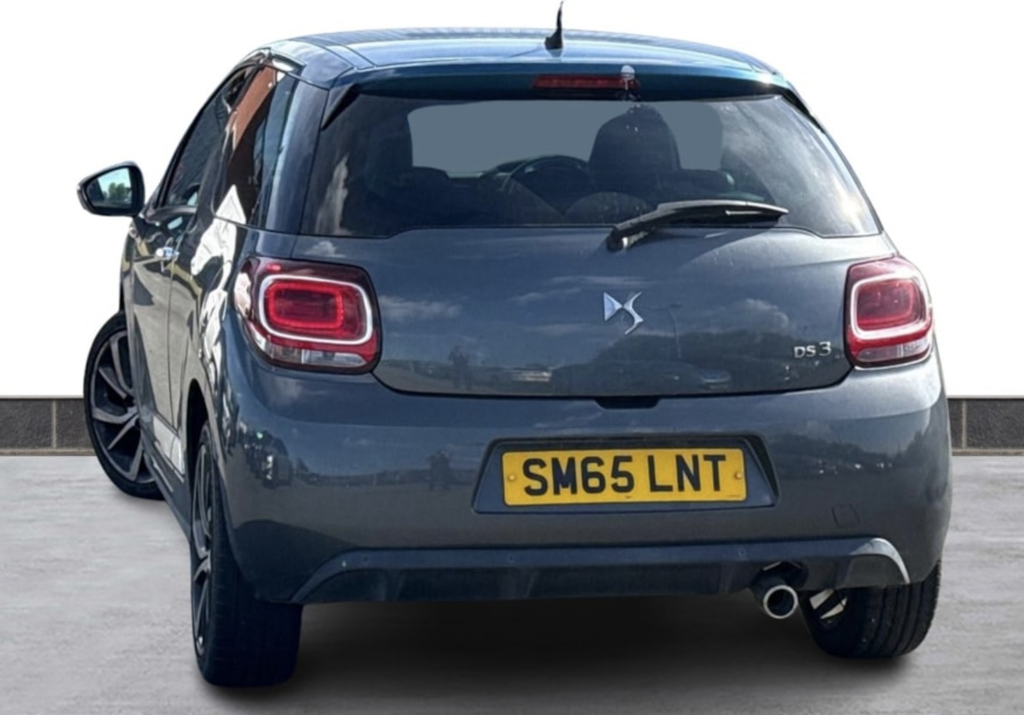 DS DS 3 1.6 Bluehdi Dstyle Nav Hatchback #2