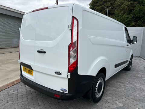 Ford Transit Custom 320 L2 Leader LO69YDK White #6
