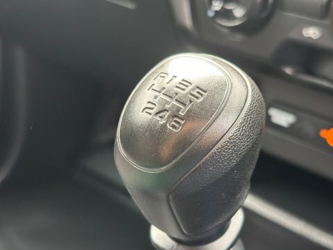 Isuzu D-Max 1.9 V-cross Double Cab 4X4 Black #27