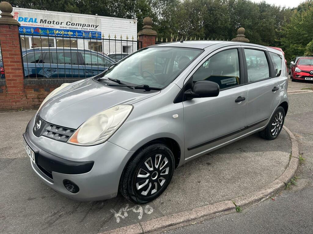 Nissan Note 1.6 16V Sve Black #10