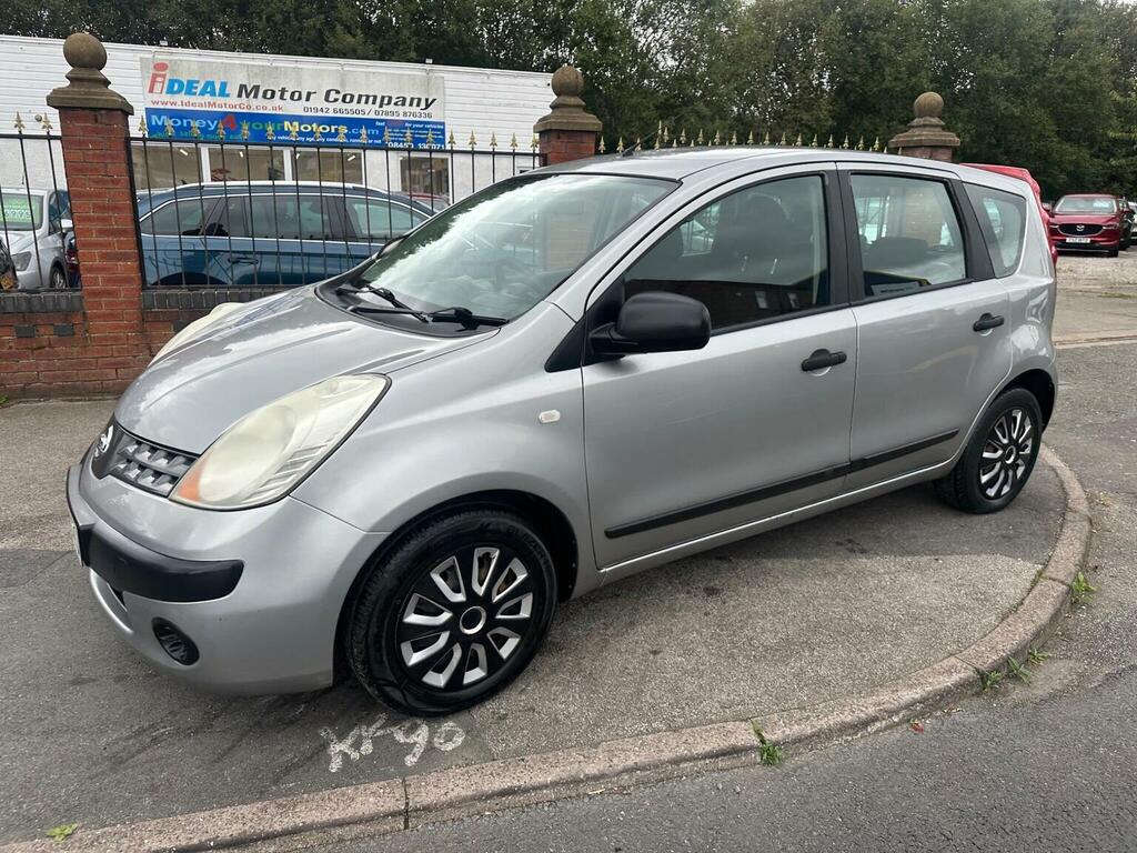 Nissan Note 1.6 16V Sve Black #9