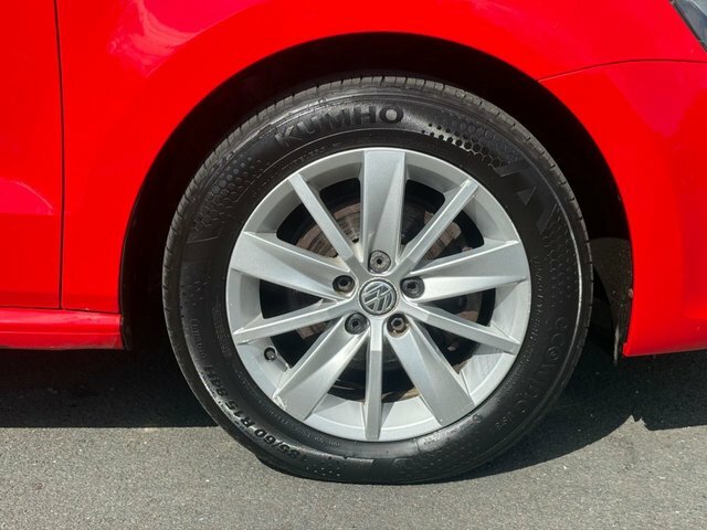 Volkswagen Polo Hatchback Silver #33