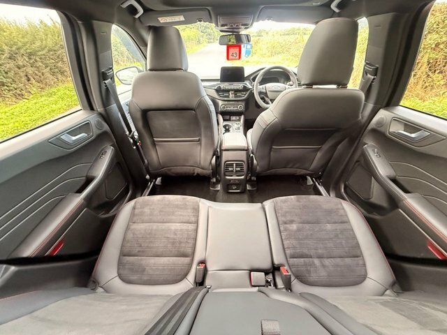 Ford Kuga 1.5 Ecoboost 150 St-line X Edition Black #46