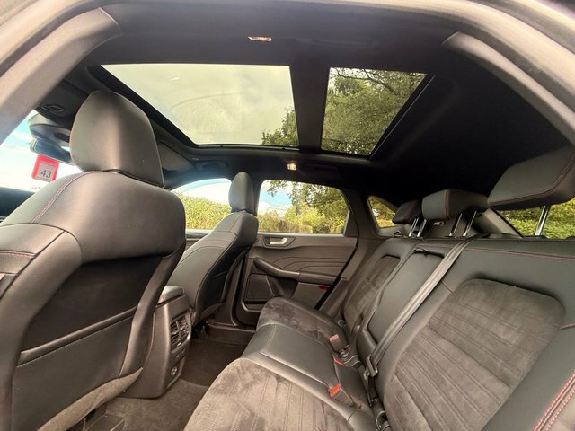 Ford Kuga 1.5 Ecoboost 150 St-line X Edition Black #48