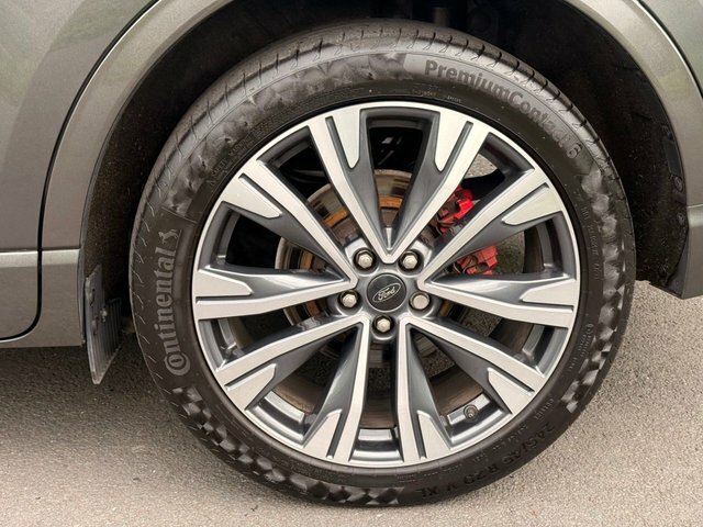 Ford Kuga 1.5 Ecoboost 150 St-line X Edition Black #31