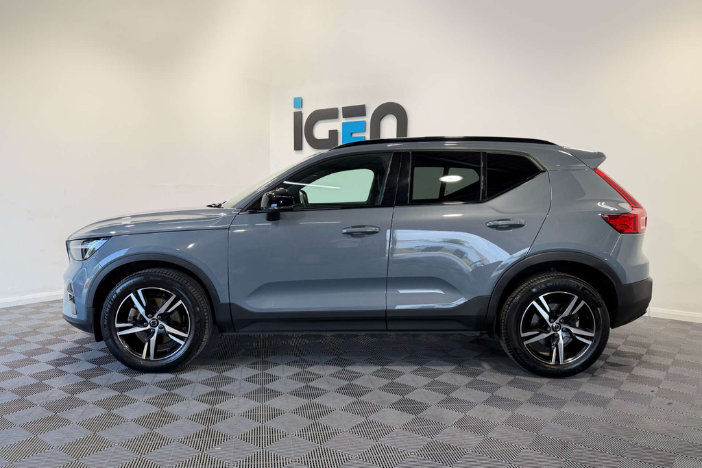 Volvo XC40 B3 Mhev RXZ6577 #3