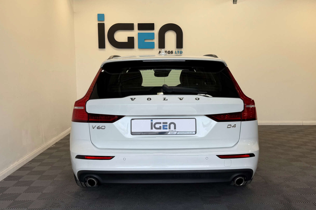 Volvo V60 Momentum D4 DP69NKG #5